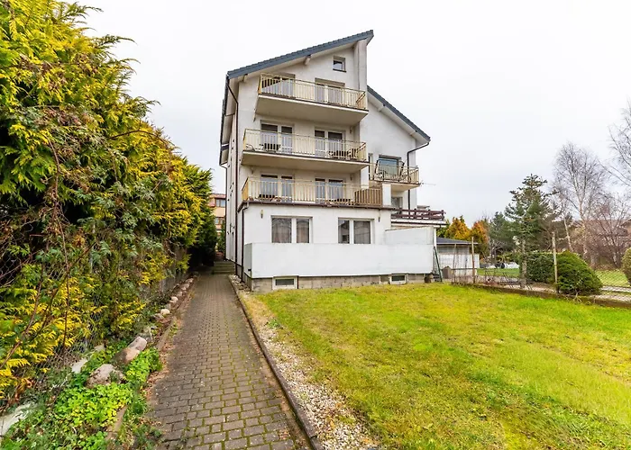 Brylantowa Sea By Bookinghost *